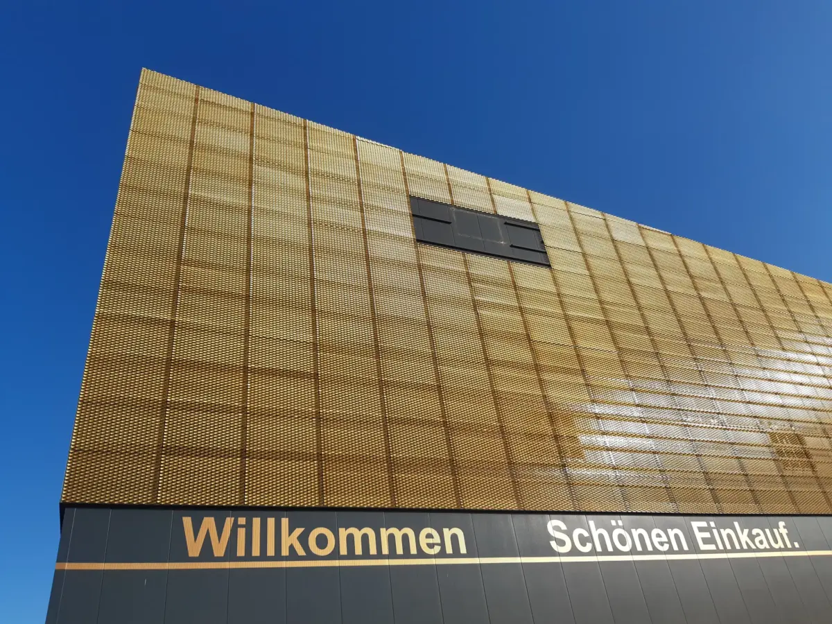 Freising FMZ Kino Fassadenansicht